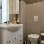 Aida - Near The Center With Private Parking E Ac Apartman *