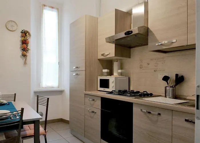 Aida - Near The Center With Private Parking E Ac * Como